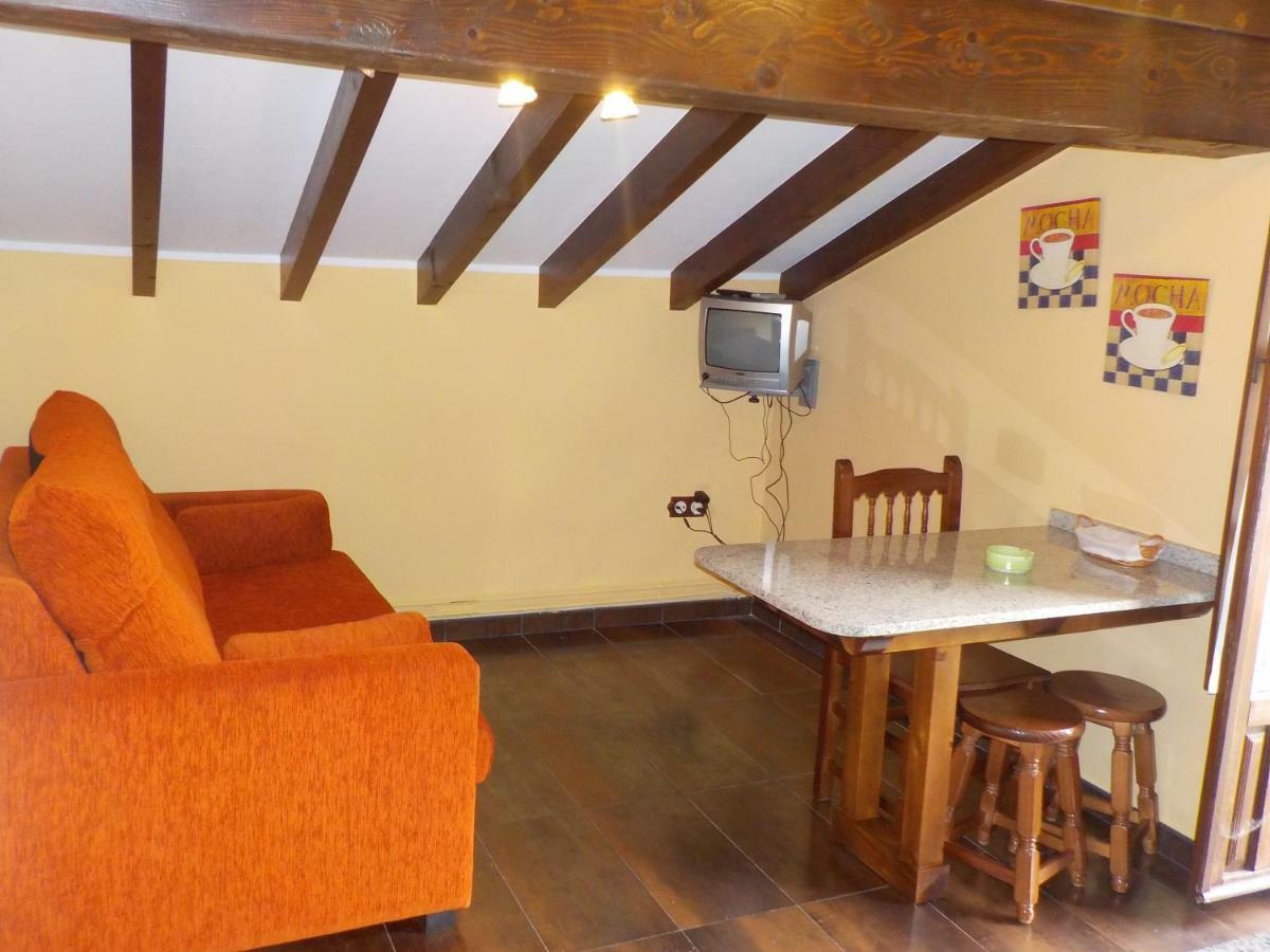 Apartamentos Rurales La Husteriza Ruenes Kültér fotó