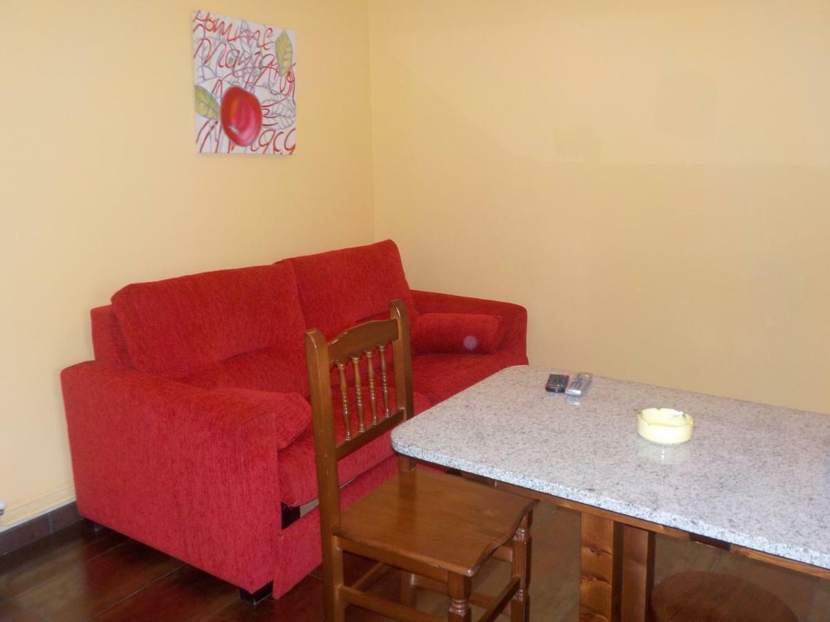 Apartamentos Rurales La Husteriza Ruenes Kültér fotó