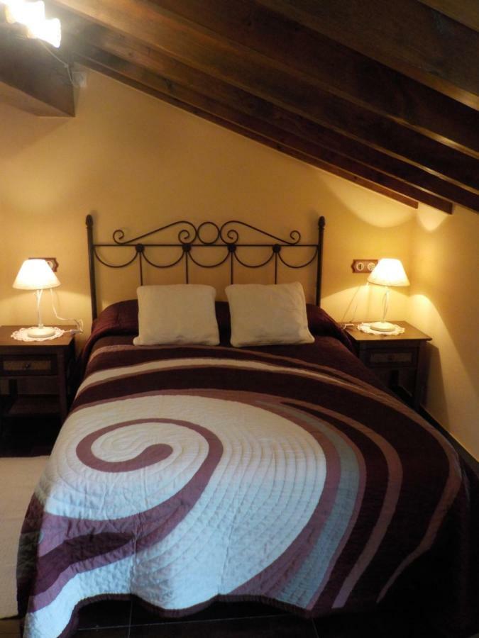 Apartamentos Rurales La Husteriza Ruenes Kültér fotó